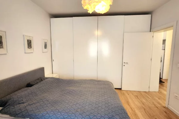 🏡 Jepet me qira Apartament 1+1 Luxury – Myslym Shyri (Taiwan)