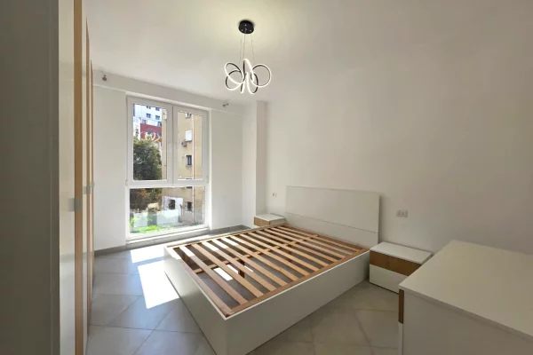 Shtepi me qera Apartament ne Tirane, 1+1, Mobilimi E mobiluar, Pagesa 500  Euro.