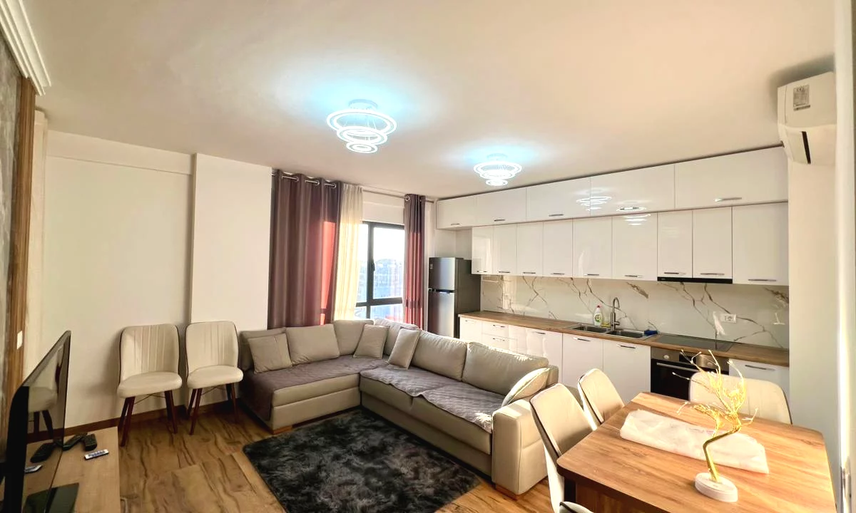 Shtepi me qera Apartament ne Tirane, 1+1, Mobilimi E mobiluar, Pagesa 500  Euro.