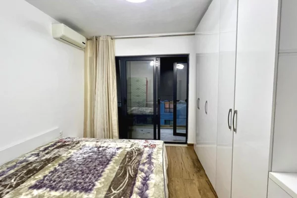 Shtepi me qera Apartament ne Tirane, 1+1, Mobilimi E mobiluar, Pagesa 500  Euro.