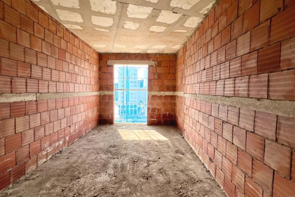 Appartamento in vendita a Tirana 2+1, Vuoto