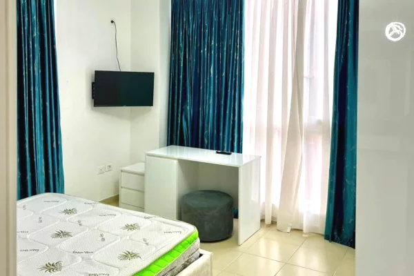 Shtepi me qera Apartament ne Tirane, 2+1, Mobilimi E mobiluar, Pagesa 650  Euro.