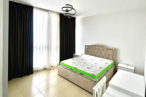 Shtepi me qera Apartament ne Tirane, 2+1, Mobilimi E mobiluar, Pagesa 650  Euro.