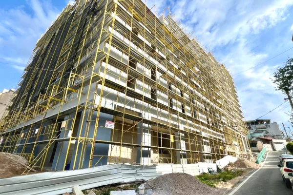 Shtepi ne shitje Apartament ne Tirane, 2+1, Mobilimi Bosh, pa mobiluar, Pagesa 135,000  Euro.