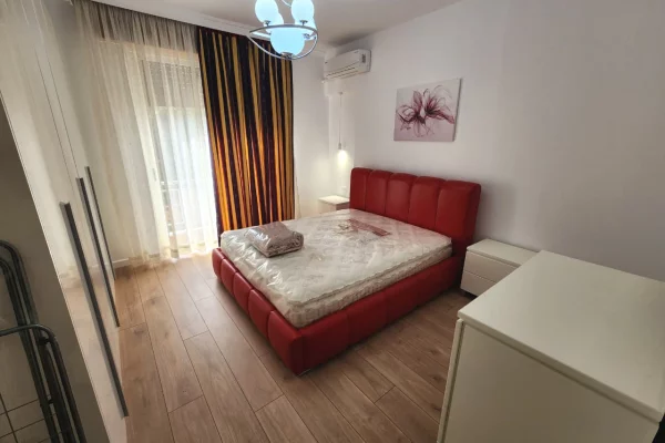 Shtepi me qera Apartament ne Tirane, 2+1, Mobilimi E mobiluar, Pagesa 87,000  Leke.