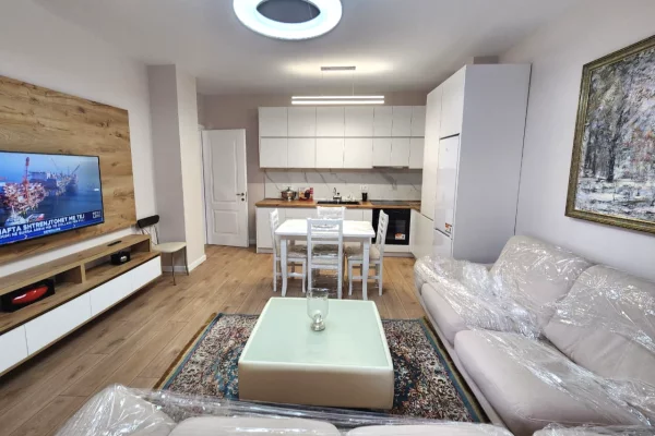 Shtepi me qera Apartament ne Tirane, 2+1, Mobilimi E mobiluar, Pagesa 87,000  Leke.
