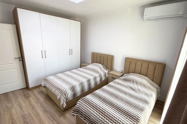 Shtepi me qera Apartament ne Tirane, 2+1, Mobilimi E mobiluar, Pagesa 90,000  Leke.