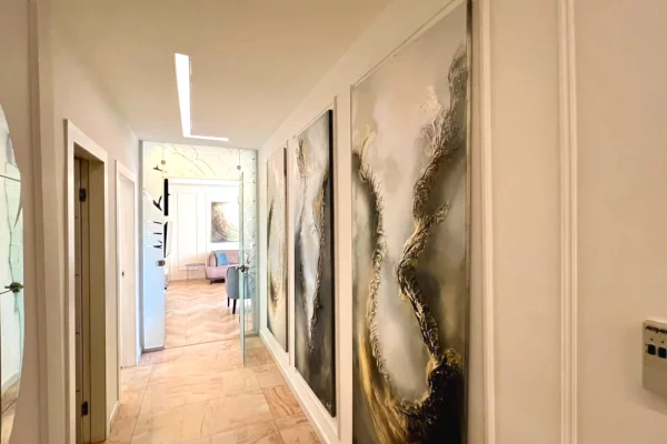 Shtepi me qera Apartament ne Tirane, 3+1, Mobilimi E mobiluar, Pagesa 1,200  Euro.