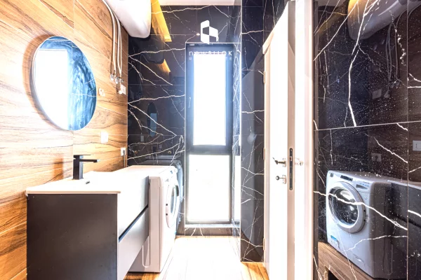 Shtepi ne shitje Apartament ne Tirane, 2+1, Mobilimi E mobiluar, Pagesa 265,000  Euro.