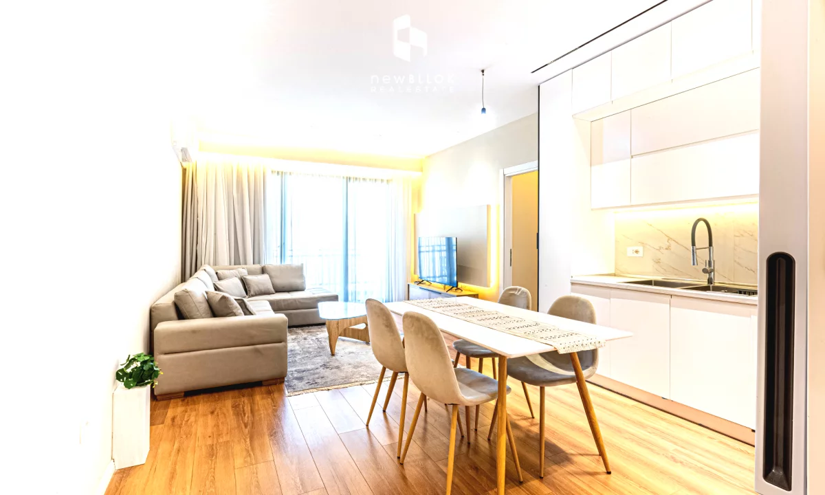 Shtepi ne shitje Apartament ne Tirane, 2+1, Mobilimi E mobiluar, Pagesa 265,000  Euro.