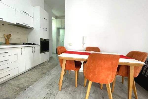 🏠 Me Qera: Apt. 2+1 & 2 Bllk (📍Selvia / Përball Gjimnazit Partizani)🔥 10 min nga Qëndra || Hera e parë me qera ✨️ 75,000 Lekë/ Muaji 💶