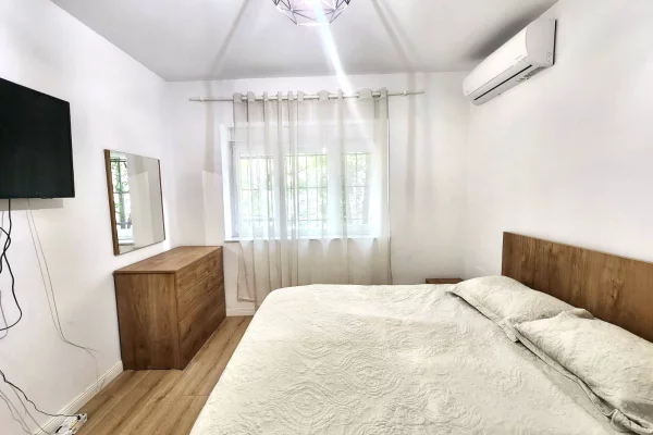 Shtepi me qera 2+1 ne Tirane - 600 Euro