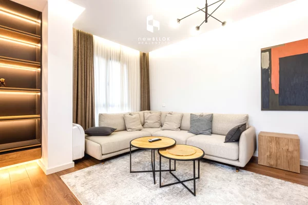 Shtepi me qera Apartament ne Tirane, 1+1, Mobilimi E mobiluar, Pagesa 750  Euro.