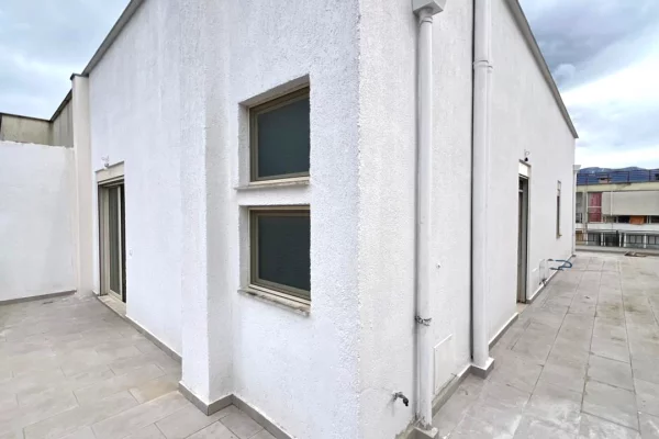 Apartment for sale in Tirana 2+1, Emty