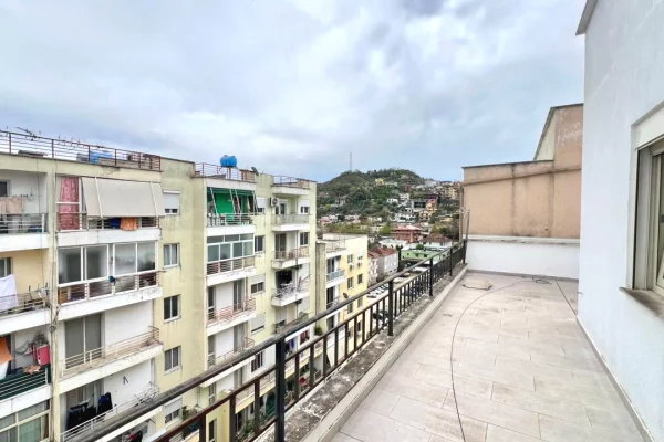 Apartment for sale in Tirana 2+1, Emty