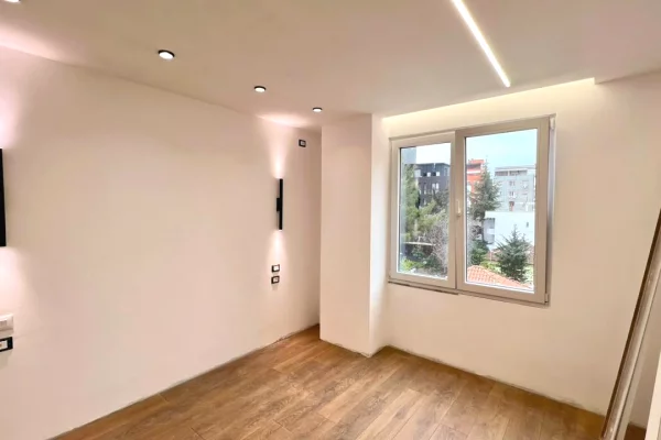 Shtepi ne shitje 1+1 ne Tirane - 158,000 Euro