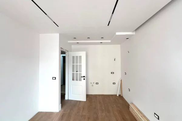 Apartment for sale in Tirana 1+1, Emty