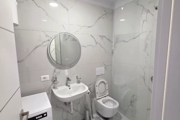 Shtepi me qera Apartament ne Tirane, 1+1, Mobilimi E mobiluar, Pagesa 32,000  Leke.