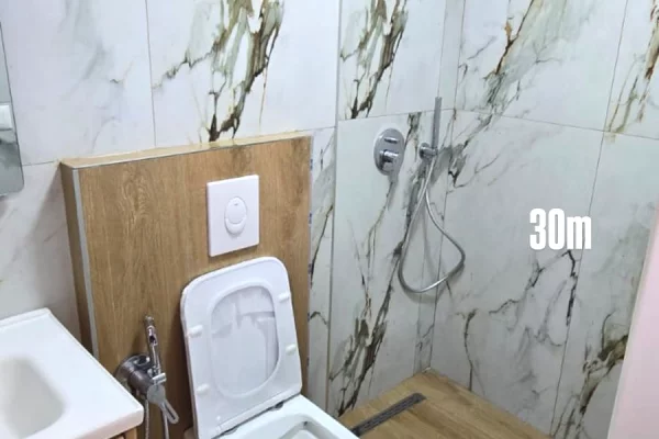 Shtepi ne shitje Apartament ne Tirane, Garsoniere, Mobilimi Bosh, pa mobiluar, Pagesa 87,000  Euro.