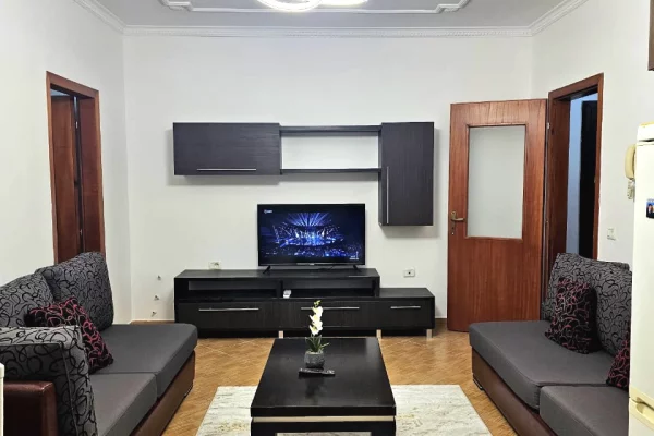 Apartament me Qira: Freskë - Rr teleferikut || 80 m² (2+1) 40.000 ALL/Muaj 🔥 || Hera e parë me qira
