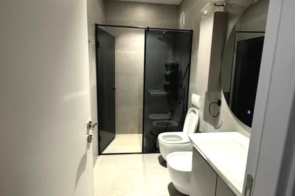 Shtepi me qera Apartament ne Tirane, 2+1, Mobilimi E mobiluar, Pagesa 65,000  Leke.