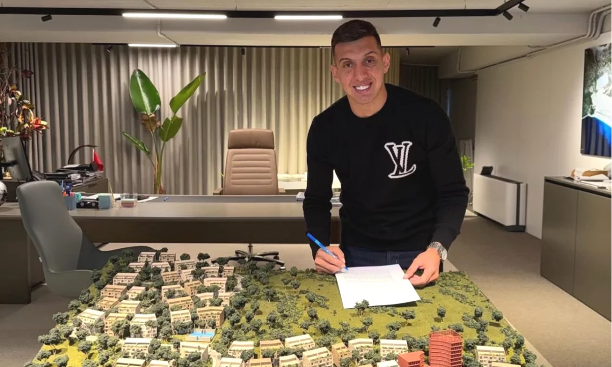 Shtepi ne shitje Apartament ne Himare, 2+1, Mobilimi Bosh, pa mobiluar, Pagesa 311,300  Euro.