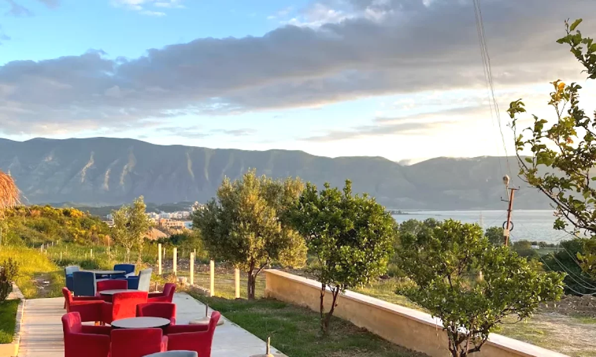 Njoftime Pune ne Vlore, Profesioni SANITARE , Pa Eksperience, Pagesa 900  Euro.