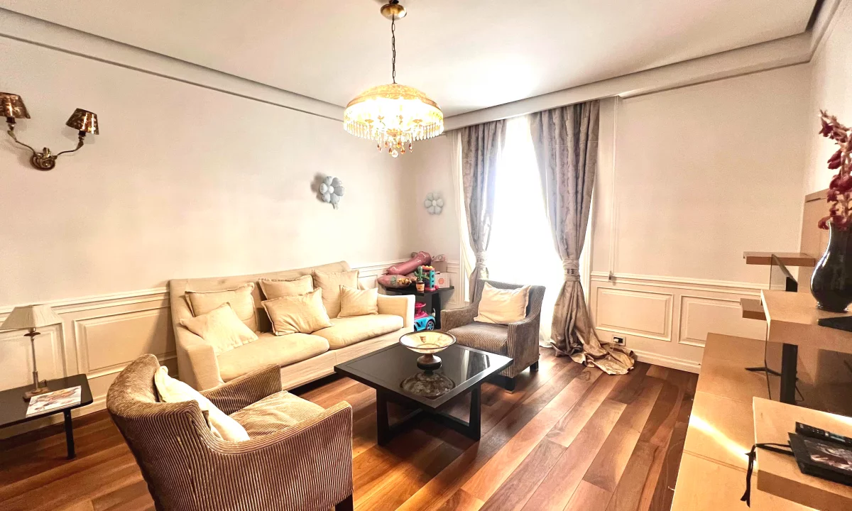 Shtepi me qera Apartament ne Tirane, 1+1, Mobilimi E mobiluar, Pagesa 600  Euro.