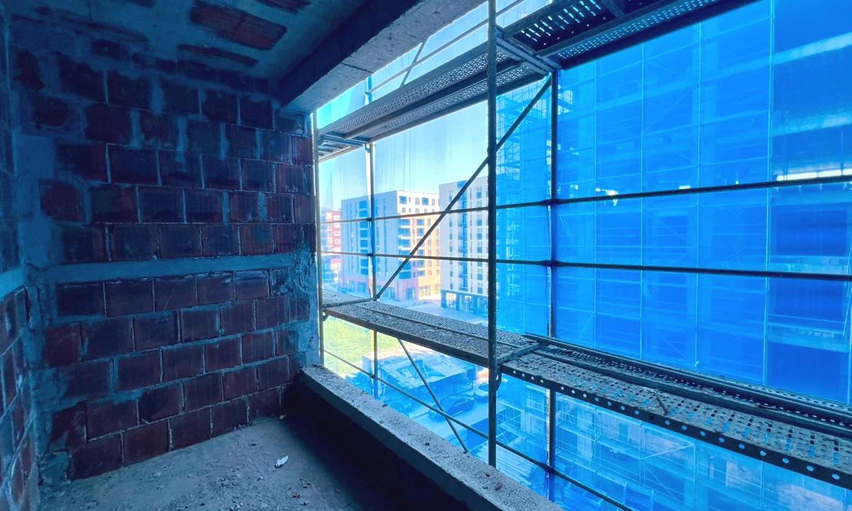 Shtepi ne shitje Apartament ne Tirane, 1+1, Mobilimi Bosh, pa mobiluar, Pagesa 88,000  Euro.