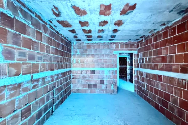 Shtepi ne shitje Apartament ne Tirane, 1+1, Mobilimi Bosh, pa mobiluar, Pagesa 88,000  Euro.