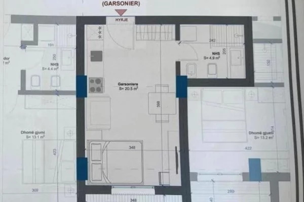 Shtepi ne shitje Apartament ne Durres, Garsoniere, Mobilimi Bosh, pa mobiluar, Pagesa 54,000  Euro.