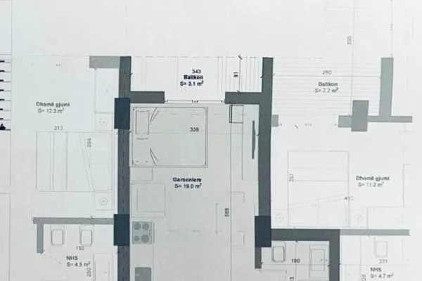 Shtepi ne shitje Apartament ne Durres, Garsoniere, Mobilimi Bosh, pa mobiluar, Pagesa 48,900  Euro.