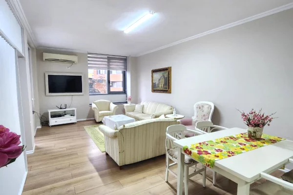 House for Rent 2+1 in Tirana - 950 Euro