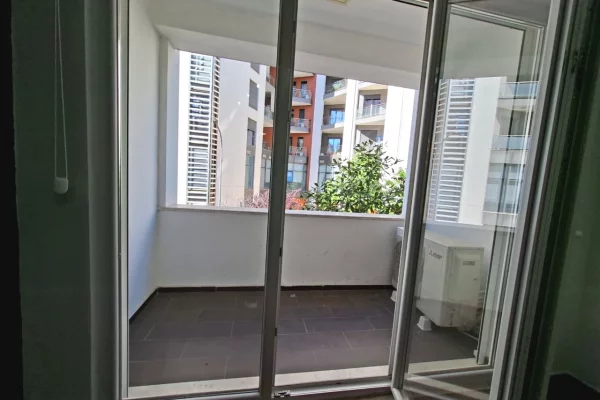 🏠 Me Qera Amb. 75m2 (📍Rr. Kosovareve / Hotel Dinasty )🔥Super vendndodhje || ✨️ 850Euro Neto / Muaj 