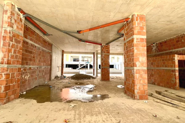 SHITET Ambient Biznesi : Open Space 232m2 📍Paskuqan (Space City Residence) - Buze Unaze (579,800Euro) 