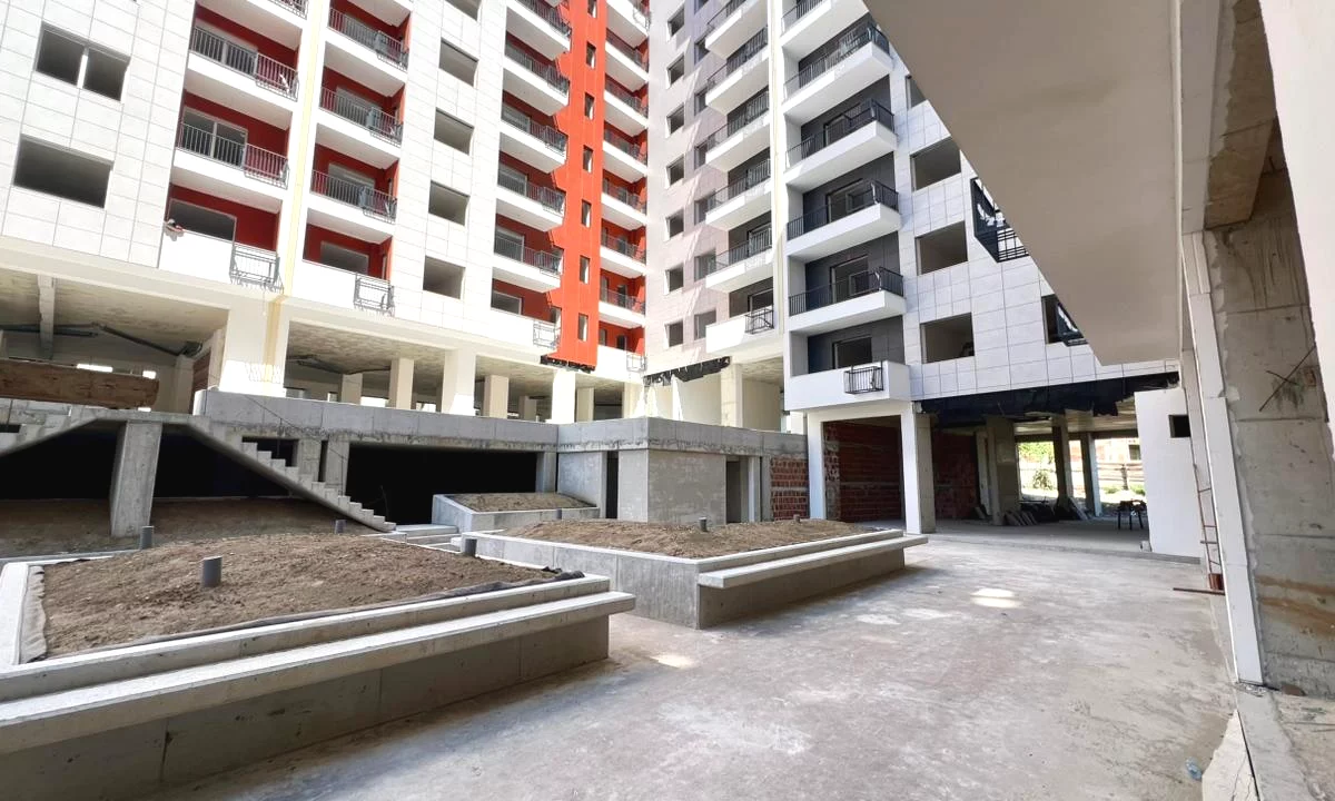 SHITET Ambient Biznesi : Open Space 232m2 📍Paskuqan (Space City Residence) - Buze Unaze (579,800Euro) 