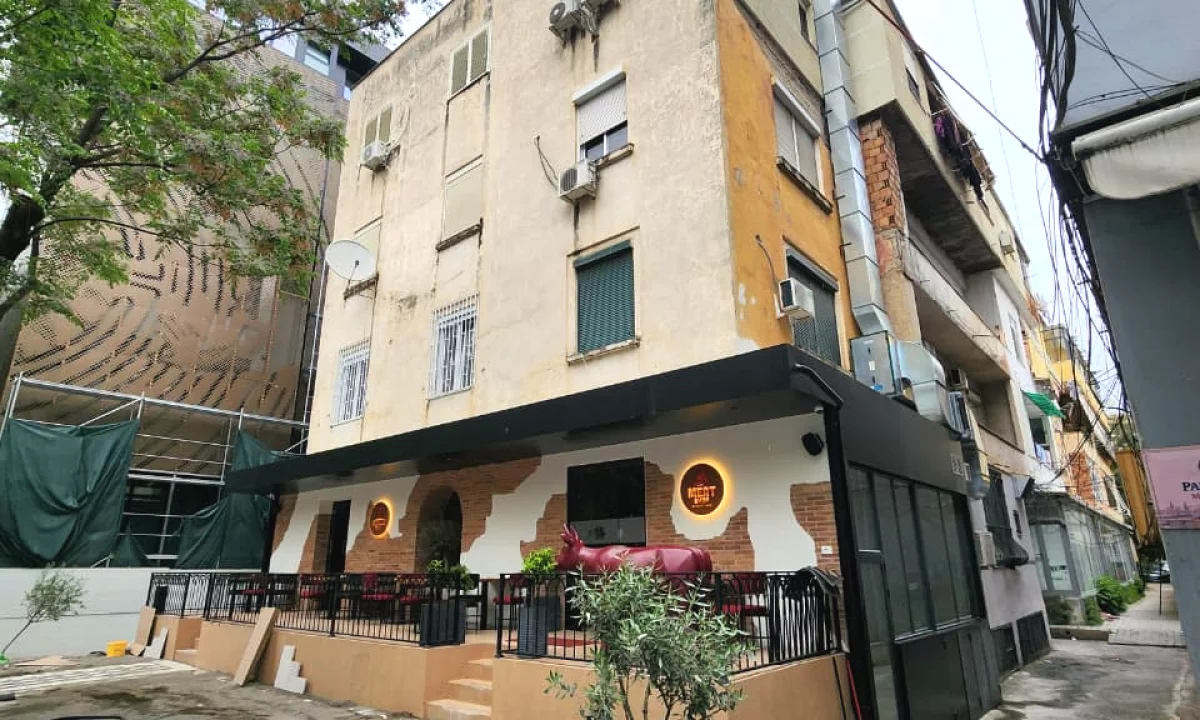 🏠 Me Qera Zyre. Kt.2 - 120m2 (📍Std. Dinamo / Bllok )🔥Ngjitur me Proper Pizza ✨️1500Euro Neto / Muaj 