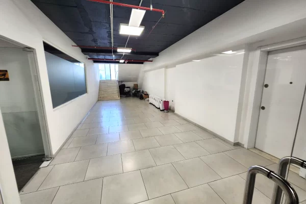 💫Zyre Elitare me Qira (Rruga Elbasanit-Fakulteti Ekonomik📍)300m2( KATI 0)Open Space 🔥🔥 2000/Muaj