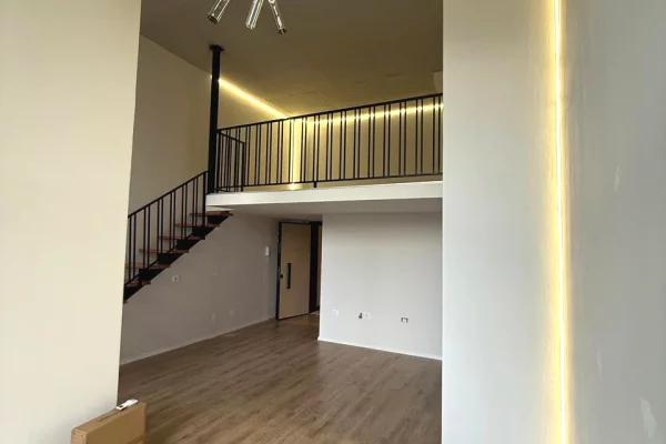 Me Qera: Duplex (Banim ose Zyre) ||📍Kompleksi Golden Park - S.70m²- 100% e Re✨ Cmimi 400 € / Muaj