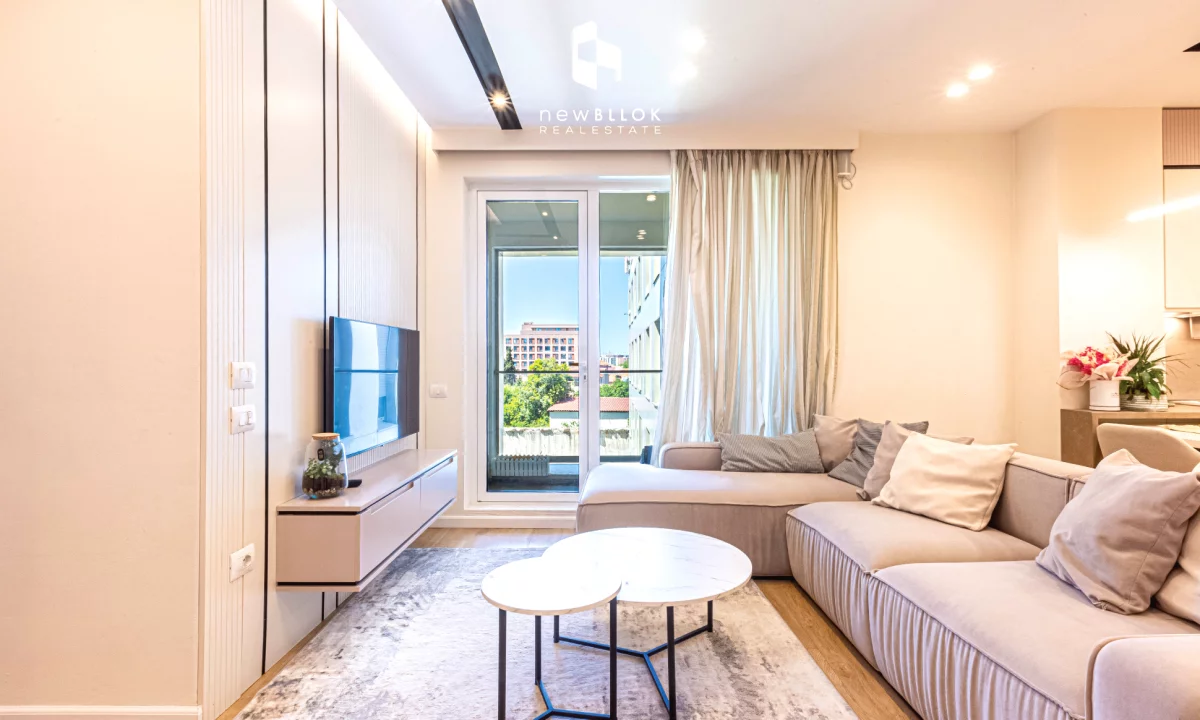 Shtepi ne shitje Apartament ne Tirane, 2+1, Mobilimi E mobiluar, Pagesa 275,000  Euro.