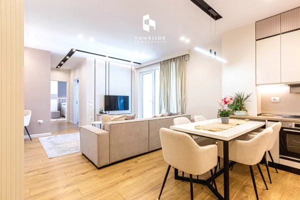 Shtepi ne shitje Apartament ne Tirane, 2+1, Mobilimi E mobiluar, Pagesa 275,000  Euro.