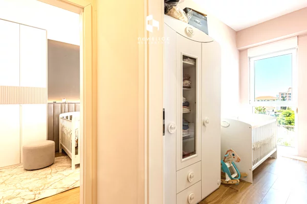Shtepi ne shitje Apartament ne Tirane, 2+1, Mobilimi E mobiluar, Pagesa 275,000  Euro.