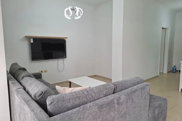 Shtepi me qera Apartament ne Tirane, 1+1, Mobilimi E mobiluar, Pagesa 70,000  Leke.