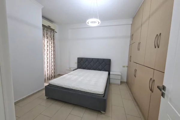Shtepi me qera Apartament ne Tirane, 1+1, Mobilimi E mobiluar, Pagesa 70,000  Leke.