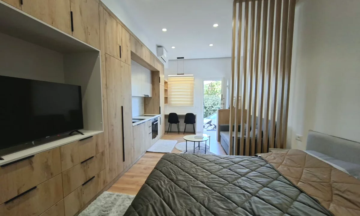 Shtepi me qera Apartament ne Tirane, Garsoniere, Mobilimi E mobiluar, Pagesa 37,000  Leke.