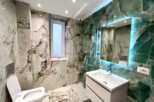 🏘️ Me Qera: Zyre Luxury. 80m2-Kt.2 (Qender-Rr. Barrikadave)🔥Ideale per biznesin tuaj | 1000Euro/Muaj