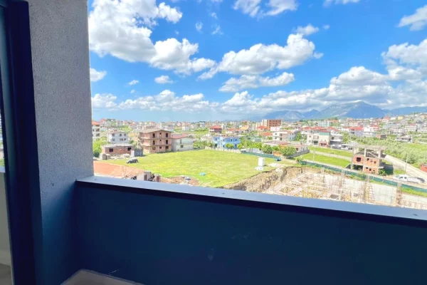 Shtepi ne shitje Apartament ne Tirane, 2+1, Mobilimi Bosh, pa mobiluar, Pagesa 102,000  Euro.