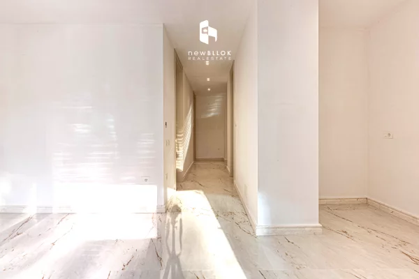 Me Qera: Zyre Luxury. 2+1+2wc +1 P. Parkimi - 93m2 - Kt.1 (Liqeni Thate - Radisson)🔥 1250Euro/Muaj 💶💶