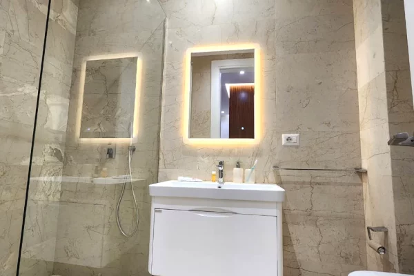 Shtepi me qera Apartament ne Tirane, 2+1, Mobilimi E mobiluar, Pagesa 1,500  Euro.
