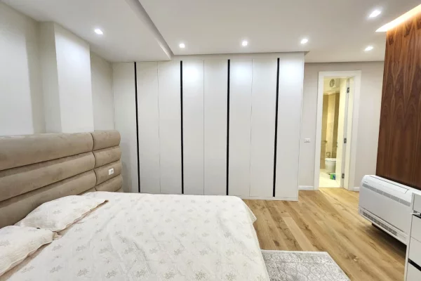 Shtepi me qera Apartament ne Tirane, 2+1, Mobilimi E mobiluar, Pagesa 1,500  Euro.